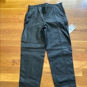 Zara faux leather leggings pants with zipper Small